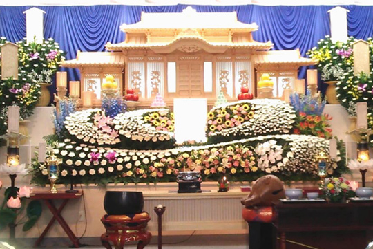 生花祭壇¥200,000~